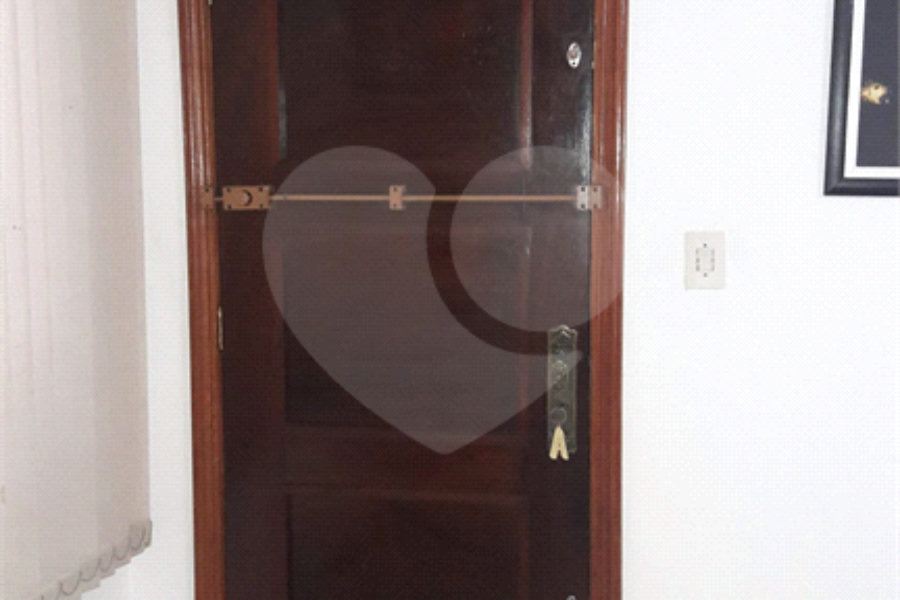 Sobrado à venda com 2 quartos em Santana, São Paulo, SP