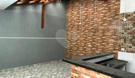 Sobrado à venda com 3 quartos, sendo 1 suíte,  em Vila Maricy, Guarulhos, SP