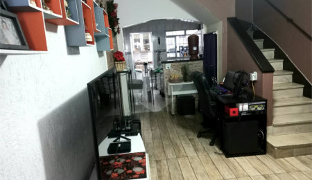 Sobrado à venda com 2 quartos, sendo 1 suíte,  em Santa Teresinha, São Paulo, SP