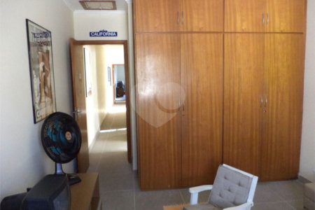 Casa à venda com 3 quartos, sendo 1 suíte,  em Vila Mascote, São Paulo, SP