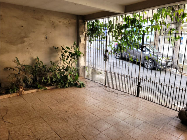 Sobrado à venda com 4 quartos em Santana, São Paulo, SP