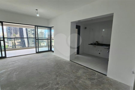 Apartamento à venda com 3 quartos, sendo 1 suíte, em Chácara Santo Antônio, São Paulo, SP