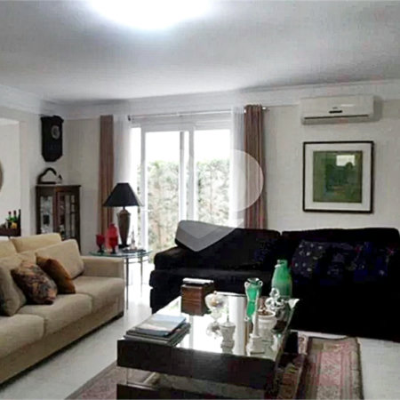 Casa à venda com 4 suítes no condomínio Chácara das Rosas, São Paulo - SP