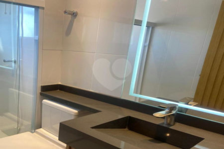 Apartamento à venda com 2 quartos em Vila Mazzei, São Paulo, SP