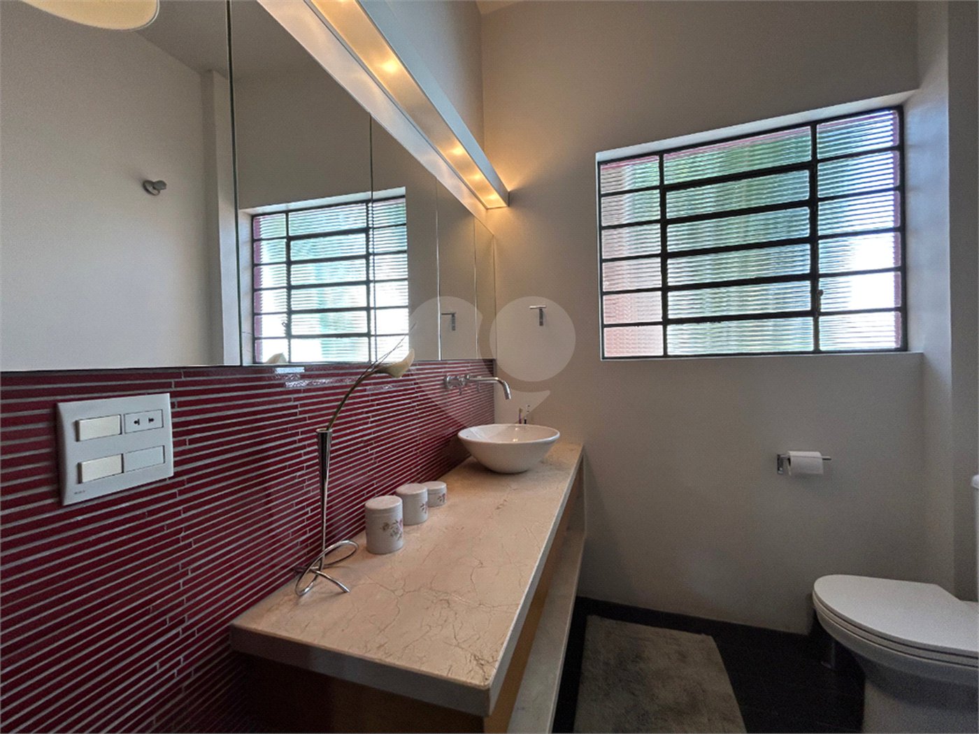 Casa de Vila à venda com 3 quartos, sendo 1 suíte, em Granja Julieta, São Paulo, SP