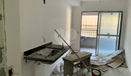 Apartamento à venda com 1 quarto em Bosque da Saúde, São Paulo, SP