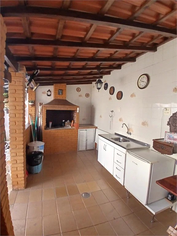 Sobrado à venda com 4 quartos, sendo 2 suítes,  em Jardim Leonor, São Paulo, SP