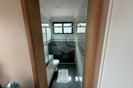 Apartamento à venda com 4 suítes em Água Fria, São Paulo, SP