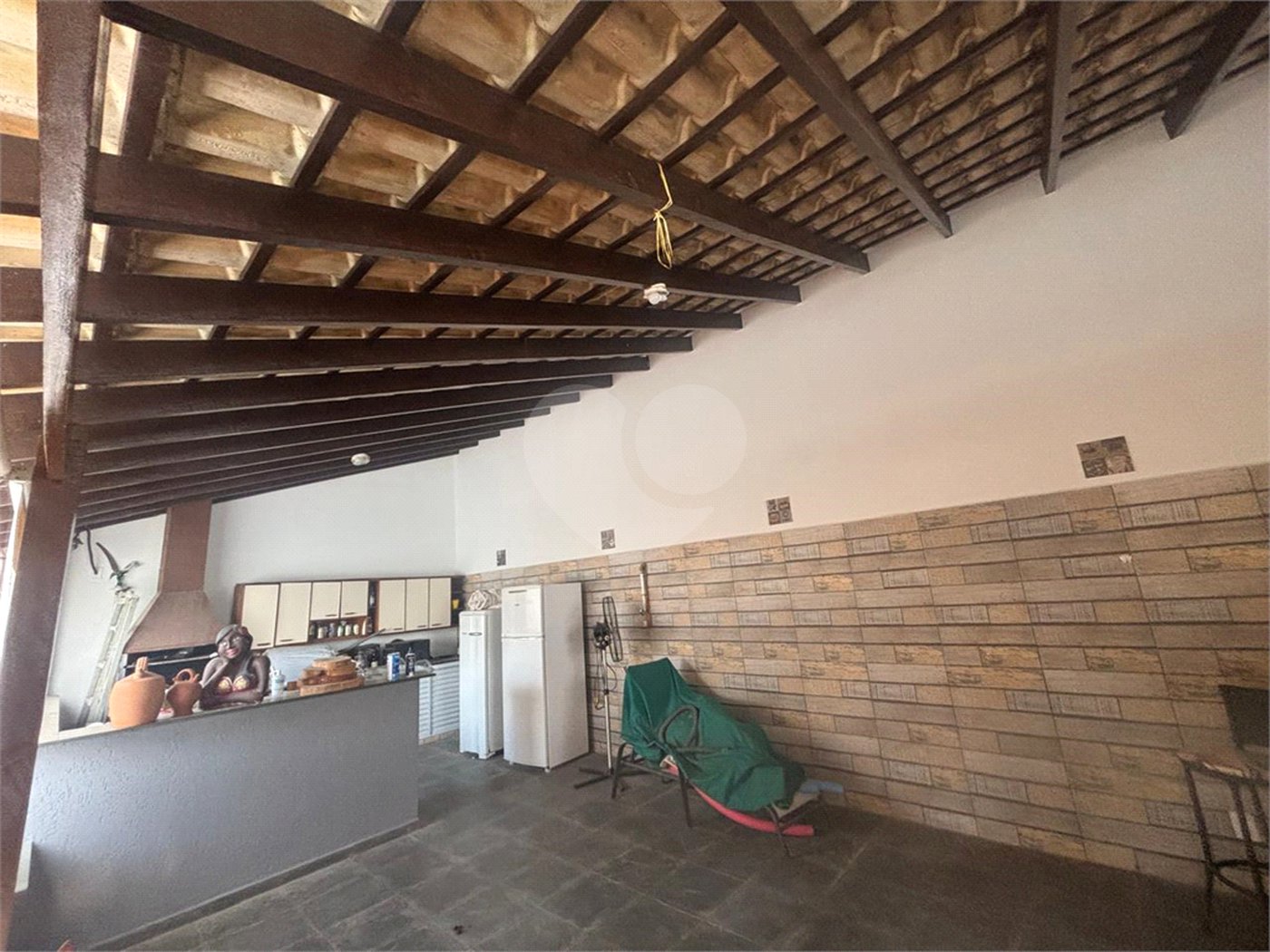 Casa à venda com 3 quartos, sendo 1 suíte, no condomínio Ibiti do Paço, Sorocaba - SP
