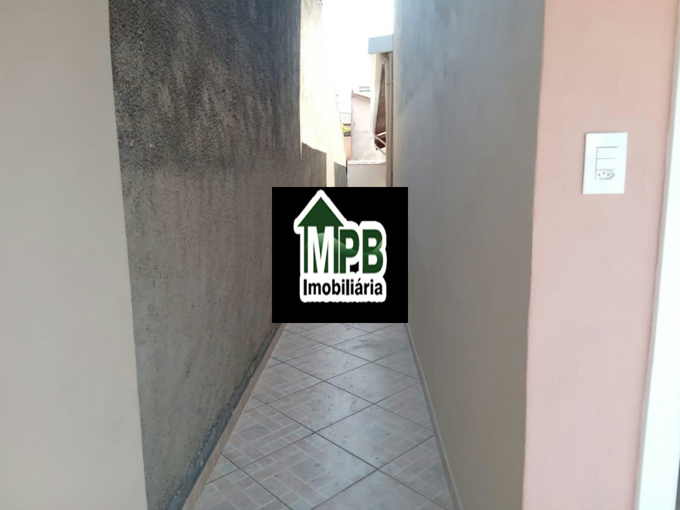 Sobrado à venda com 2 quartos, sendo 1 suíte, em Jardim Altos Do Itavuvu, Sorocaba, SP
