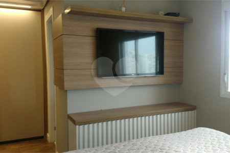 Apartamento à venda com 3 suítes em Jardim Caboré, São Paulo, SP