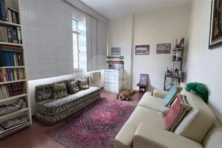 Apartamento à venda com 4 quartos, sendo 1 suíte,  em Tijuca, Rio de Janeiro, RJ