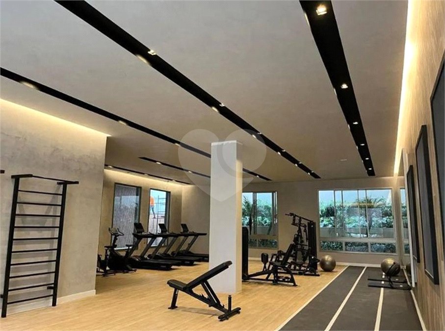 Apartamento à venda com 3 suítes em Vila Romana, São Paulo, SP