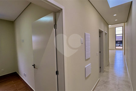 Casa à venda com 3 quartos, sendo 1 suíte, no condomínio Residencial Villagio Wanel, Sorocaba - SP