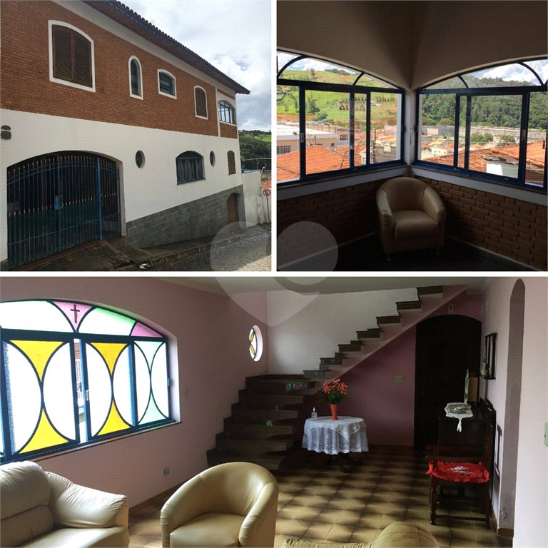 Casa à venda com 4 quartos, sendo 1 suíte, no Centro, Piracaia, SP