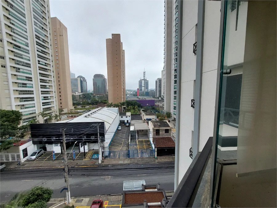 Apartamento à venda com 2 suítes em Vila Gertrudes, São Paulo, SP