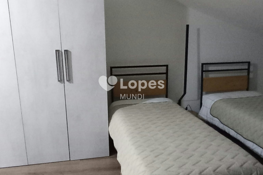 Casa com 3 suítes à venda em Ruoti, Potenza, Itália – Ideal para turismo
