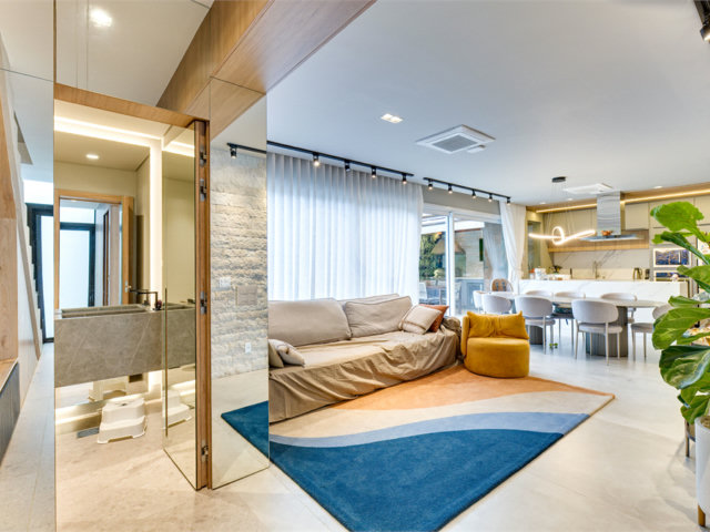 Casa à venda com 4 suítes no condomínio Jardim Flora, São Paulo - SP