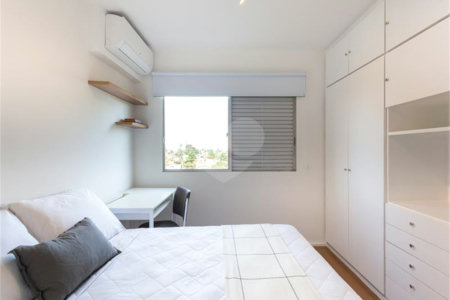 Apartamento à venda com 4 quartos, sendo 1 suíte, em Vila Olímpia, São Paulo, SP