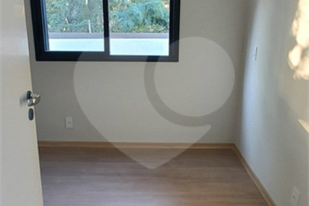 Casa à venda com 3 suítes no condomínio Reserva Ybyra, Atibaia - SP