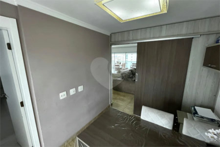 Apartamento à venda com 3 suítes em Santa Teresinha, São Paulo, SP