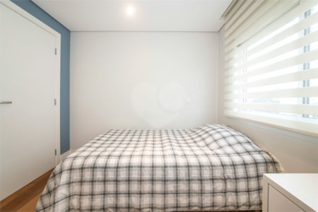 Apartamento à venda com 3 quartos, sendo 2 suítes, em Vila Mariana, São Paulo, SP