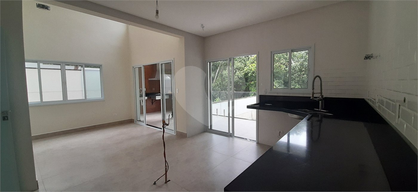 Casa à venda com 3 suítes em Tucuruvi, São Paulo, SP
