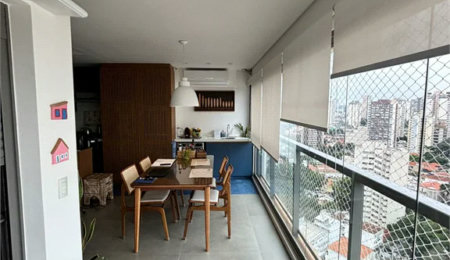 Apartamento à venda com 2 quartos, sendo 1 suíte,  em Vila Romana, São Paulo, SP