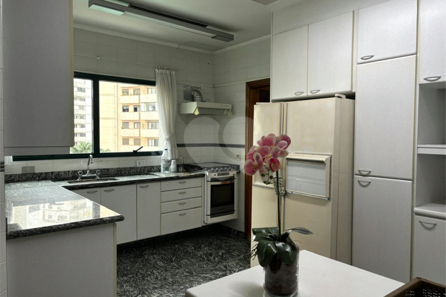 Apartamento à venda com 3 quartos, sendo 1 suíte,  em Santana, São Paulo, SP