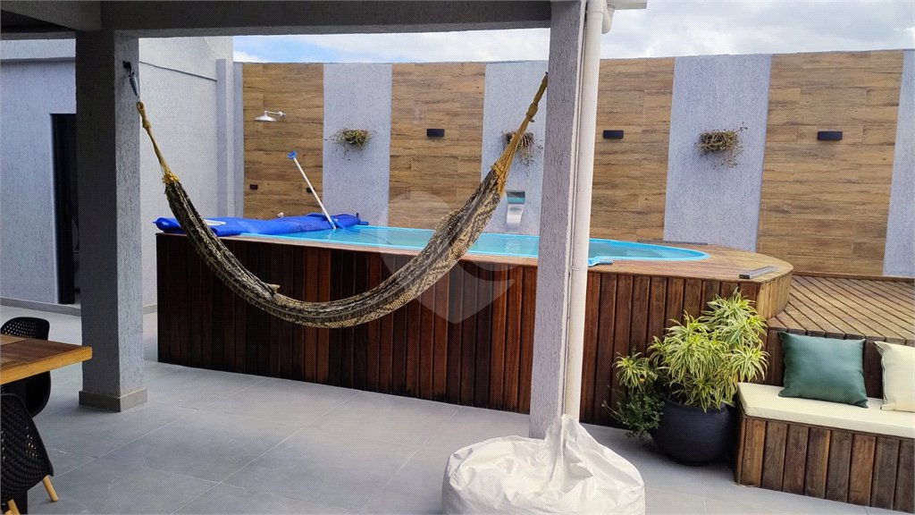 Casa à venda com 3 quartos, sendo 2 suítes, no condomínio Planície do Araguaia, Rio de Janeiro - RJ