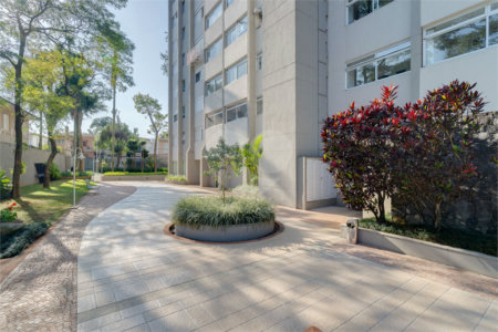Apartamento à venda com 3 suítes em Alto da Boa Vista, São Paulo, SP