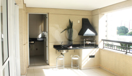 Apartamento à venda com 3 suítes em Vila Gilda, Santo André, SP