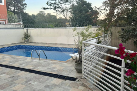 Casa à venda com 2 suítes no condomínio Residencial Real North Pedro, São Paulo - SP