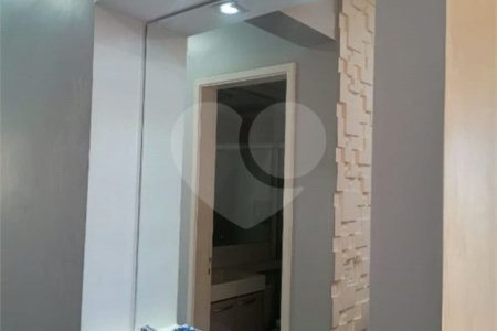 Apartamento para alugar com 3 quartos, sendo 1 suíte, em Vila das Mercês, São Paulo, SP