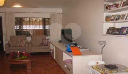 Casa à venda com 3 quartos, sendo 1 suíte,  em Vila do Encontro, São Paulo, SP