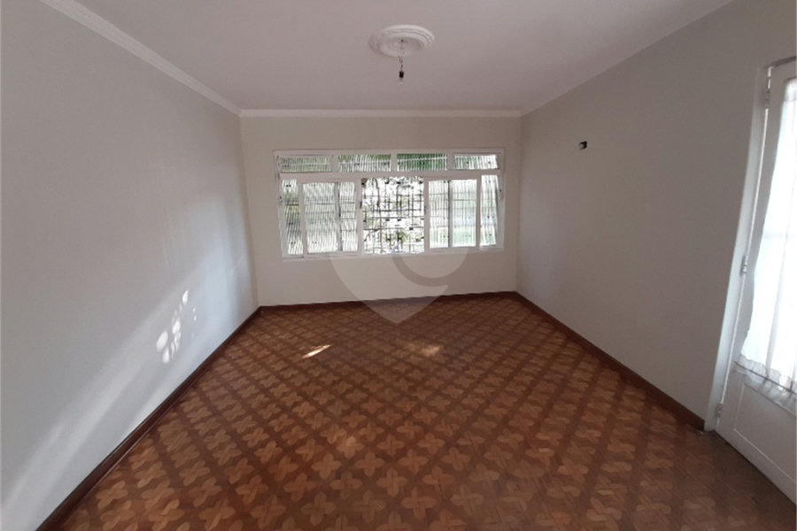 Sobrado à venda com 3 quartos em Água Fria, São Paulo, SP