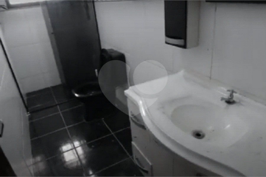 Casa à venda com 3 quartos, sendo 2 suítes,  no condomínio Não, São Paulo - SP