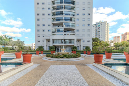 Apartamento à venda com 4 quartos, sendo 2 suítes, em Jardim Marajoara, São Paulo, SP