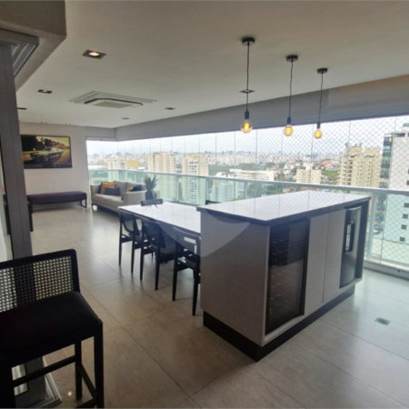 Apartamento à venda com 3 suítes em Santa Teresinha, São Paulo, SP