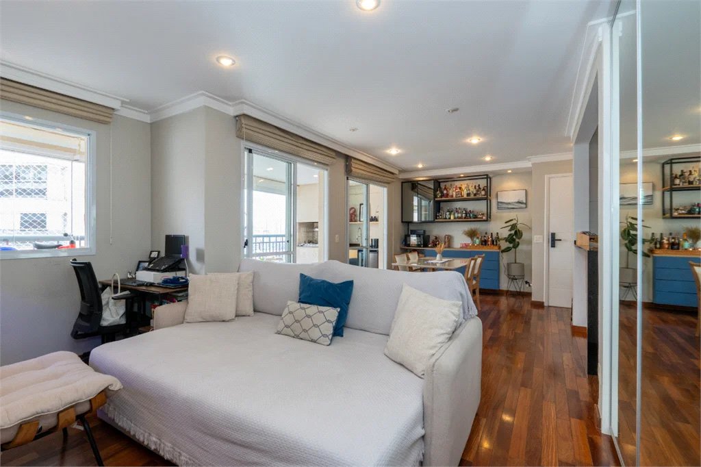 Apartamento à venda com 2 quartos, sendo 1 suíte, em Vila Gertrudes, São Paulo, SP