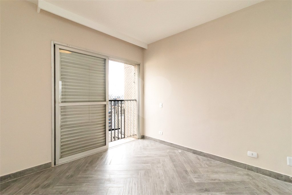 Apartamento à venda com 3 quartos, sendo 1 suíte,  em Indianópolis, São Paulo, SP