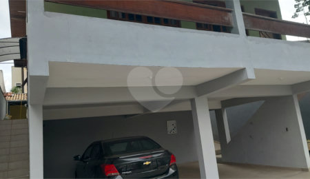 Casa à venda ou para alugar com 4 quartos, sendo 1 suíte,  em Jardim das Indústrias, São José dos Campos, SP
