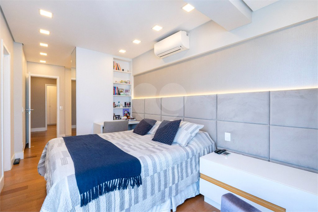 Apartamento à venda com 3 suítes em Vila Mascote, São Paulo, SP