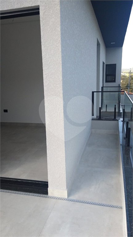 Casa à venda com 3 quartos, sendo 2 suítes,  em Nova Gardênia, Atibaia, SP
