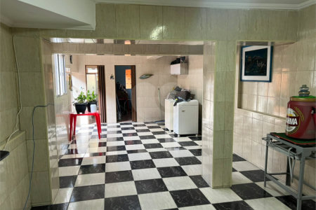 Casa à venda com 3 quartos, sendo 1 suíte, em Jardim Dourado, Guarulhos, SP