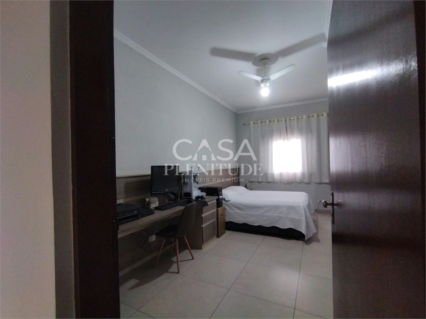 Sobrado à venda com 3 quartos, sendo 1 suíte, em Jardim Dois Corações, Sorocaba, SP