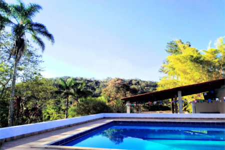 Chácara à venda com 1 suíte em Chácaras Vista Alegre, Arujá, SP