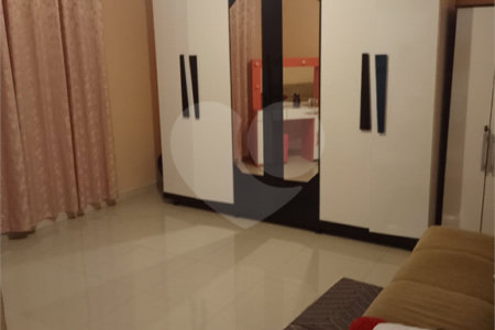 Casa à venda com 2 quartos em Parque Industrial, São Paulo, SP