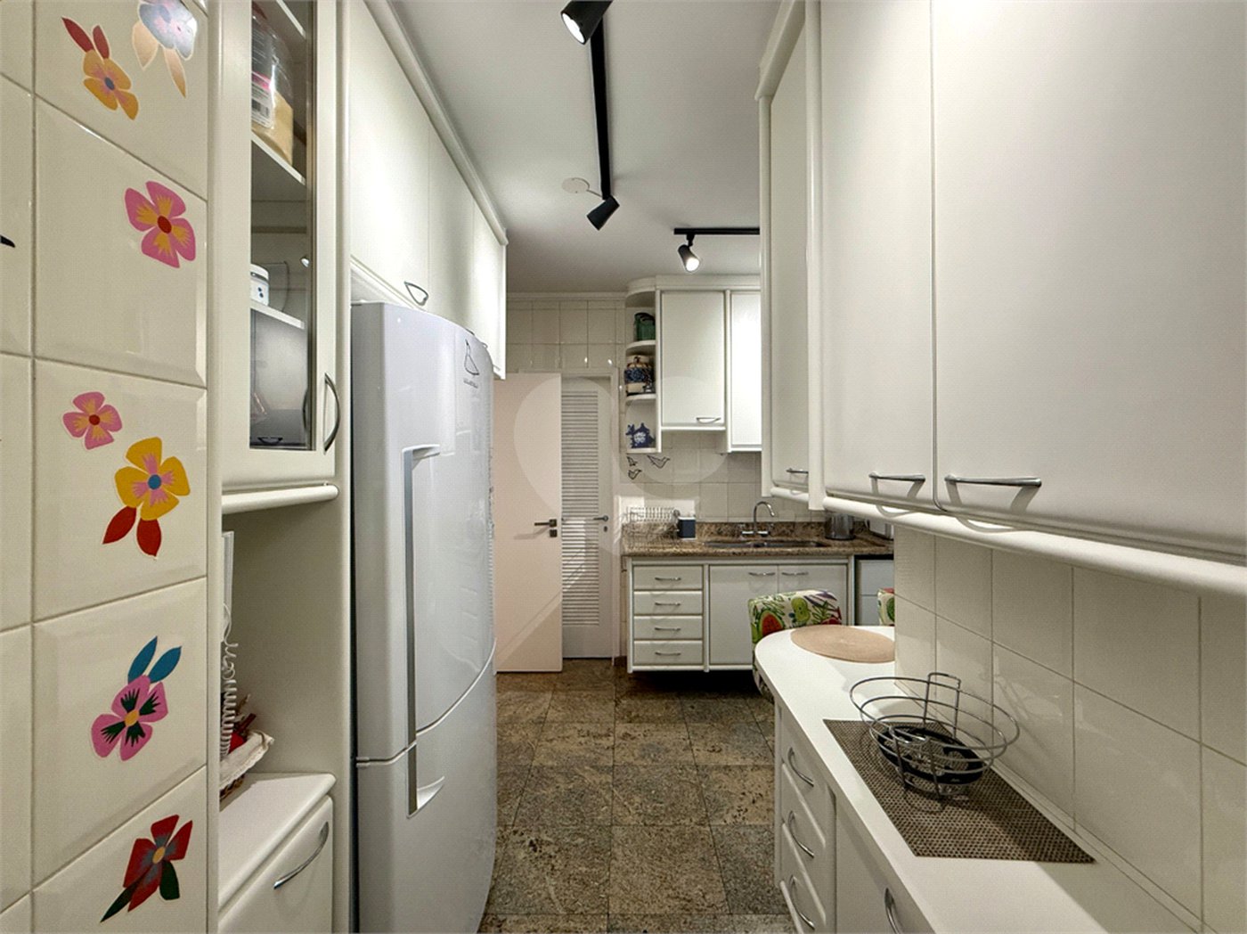 Apartamento à venda com 3 suítes em Campo Belo, São Paulo, SP