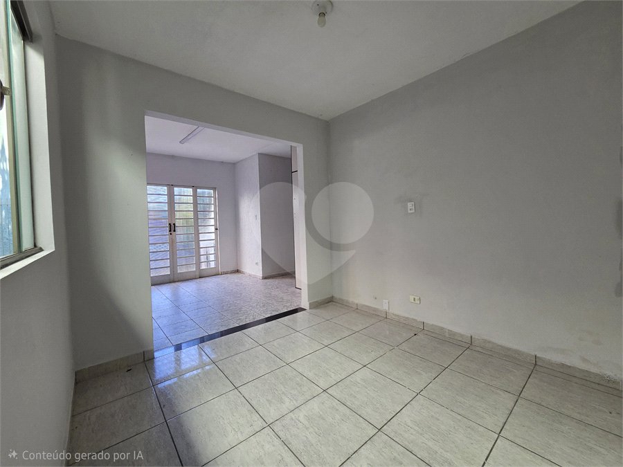 Casa à venda com 2 quartos, sendo 1 suíte, em Jardim Sandra, Sorocaba, SP
